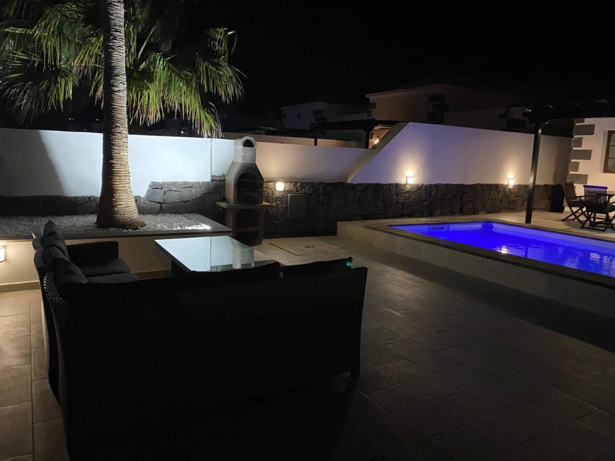 Stunning Villa Arabella - Heated Pool - Bbq - Amazing Terrace - Playa Blanca Buitenkant foto