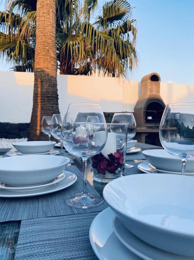 Stunning Villa Arabella - Heated Pool - Bbq - Amazing Terrace - Playa Blanca Buitenkant foto