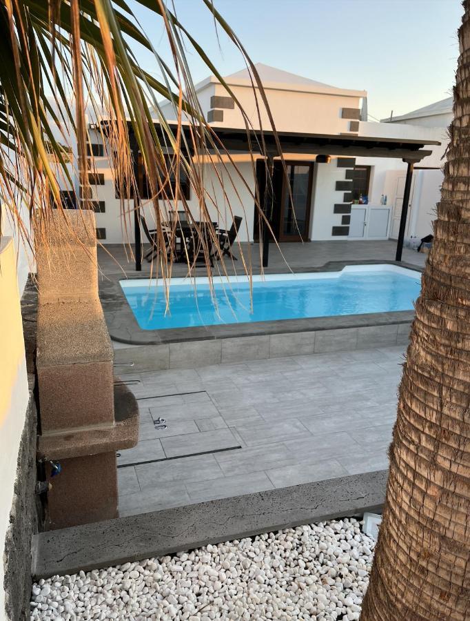 Stunning Villa Arabella - Heated Pool - Bbq - Amazing Terrace - Playa Blanca Buitenkant foto